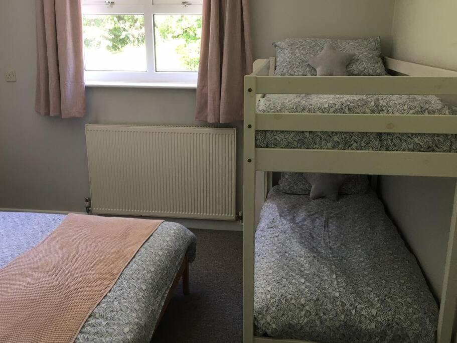 Bright And Spacious Annex Near Lymington With Private Garden Eksteriør billede